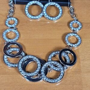 Elegant Silver and Rhinestone Circle Necklace and Earring Set